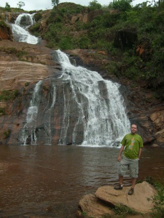 Cachoeira Chica Dona - Rio Acima